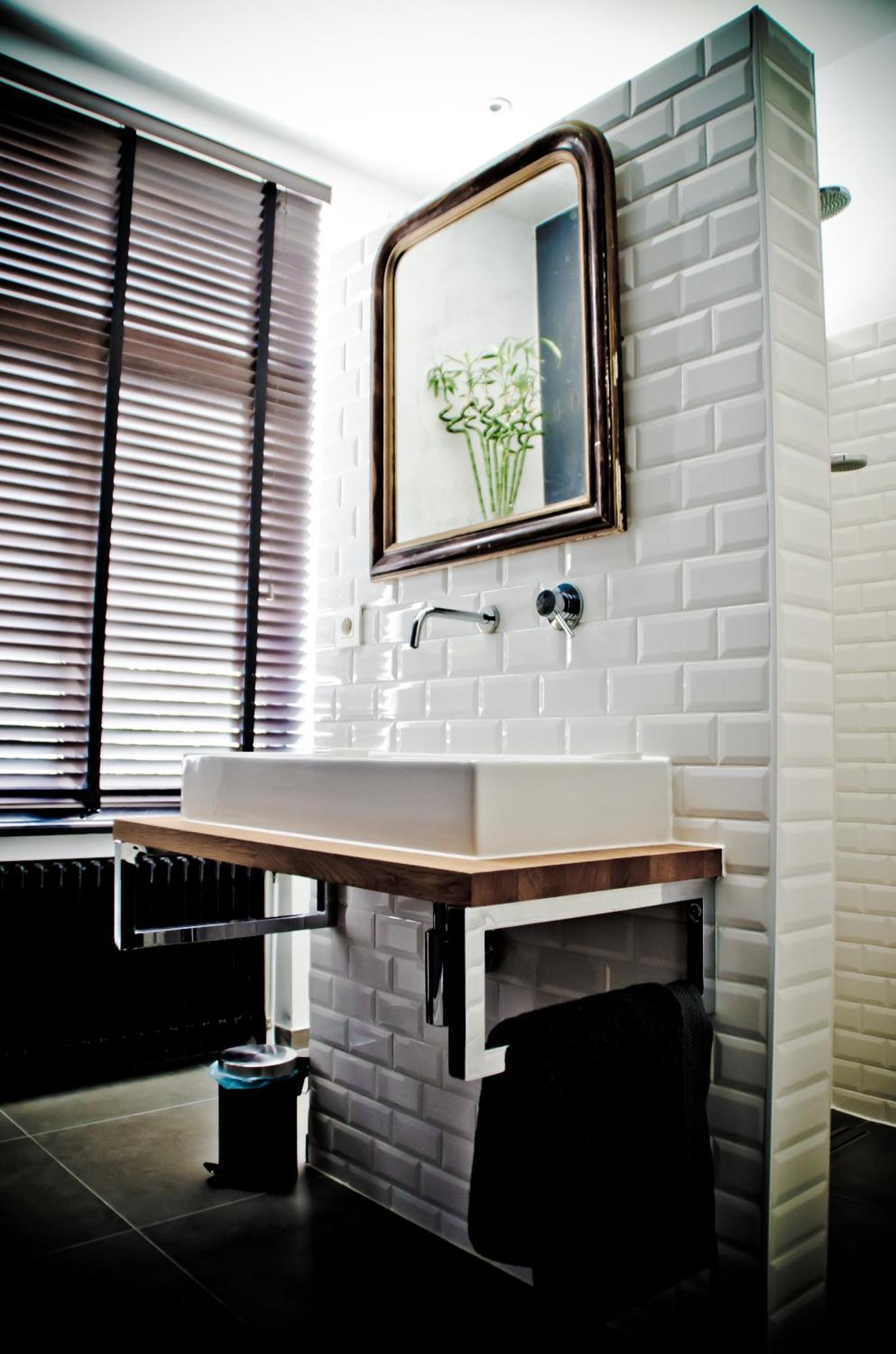 House Ninety Guesthouse Иксель Экстерьер фото